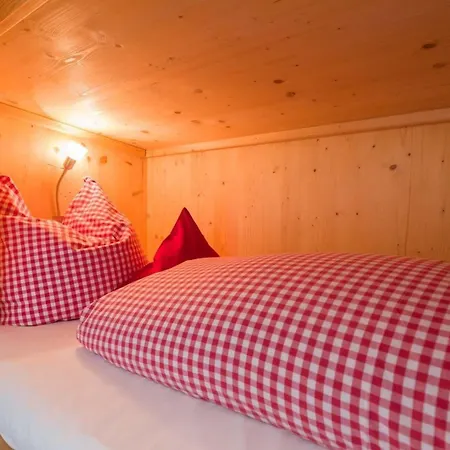 Fuer Bis Zu 3 Personen Mit Balkon *