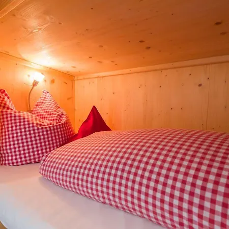 Fuer Bis Zu 3 Personen Mit Balkon